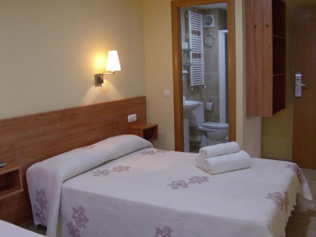 Hostal Sant Sadurni Sant Sadurni d'Anoia Room photo